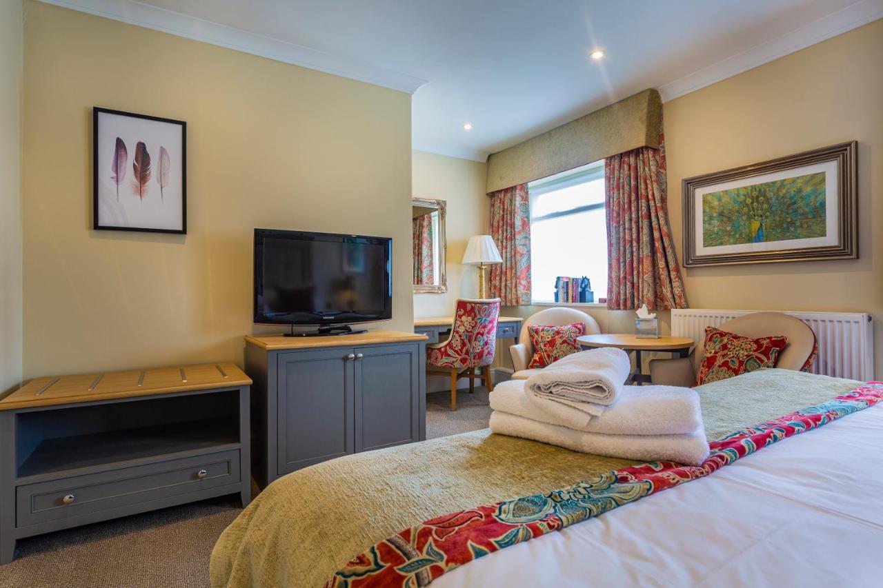The Talbot Hotel, Oundle , Near Peterborough 외부 사진