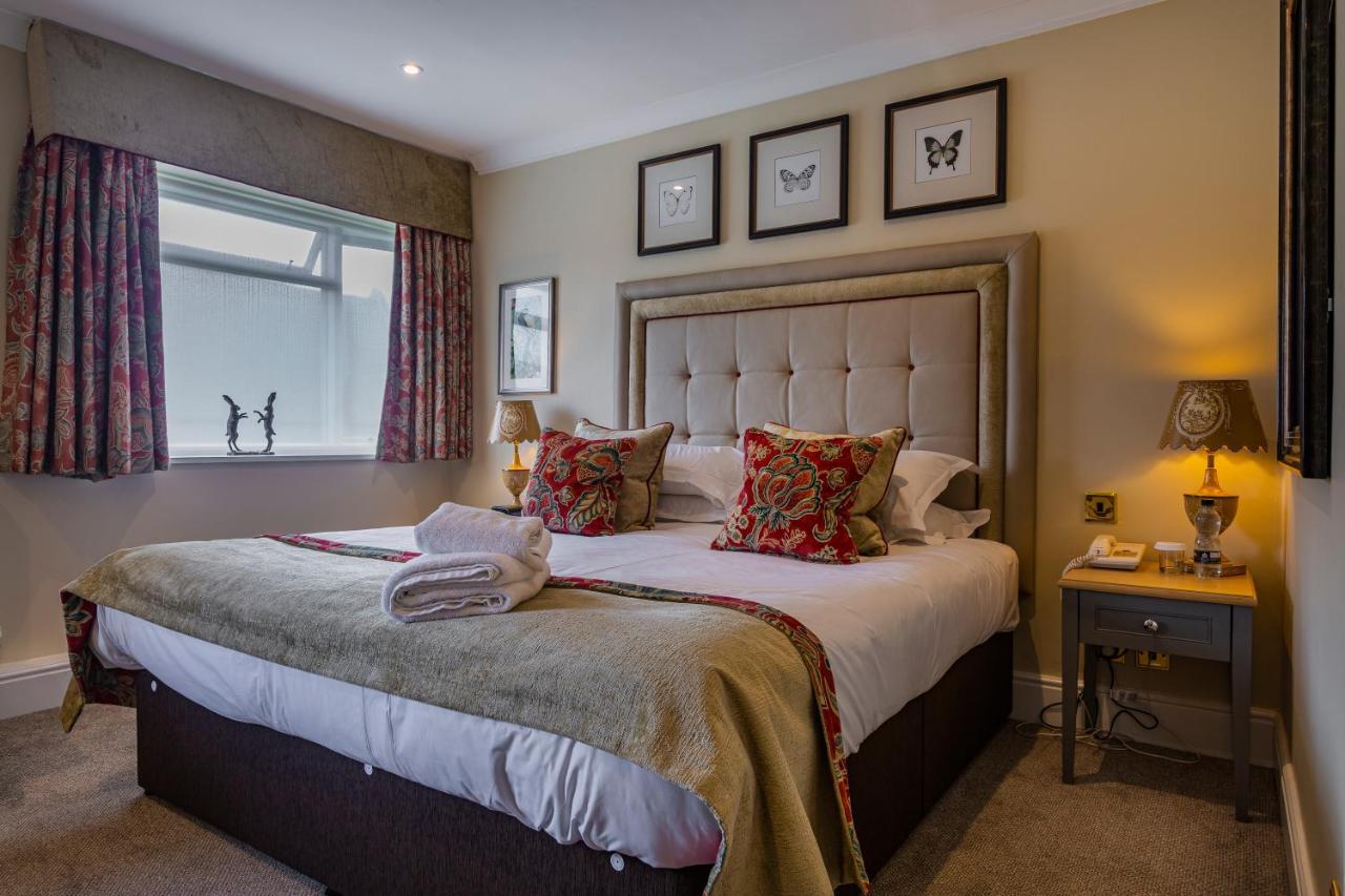 The Talbot Hotel, Oundle , Near Peterborough 외부 사진