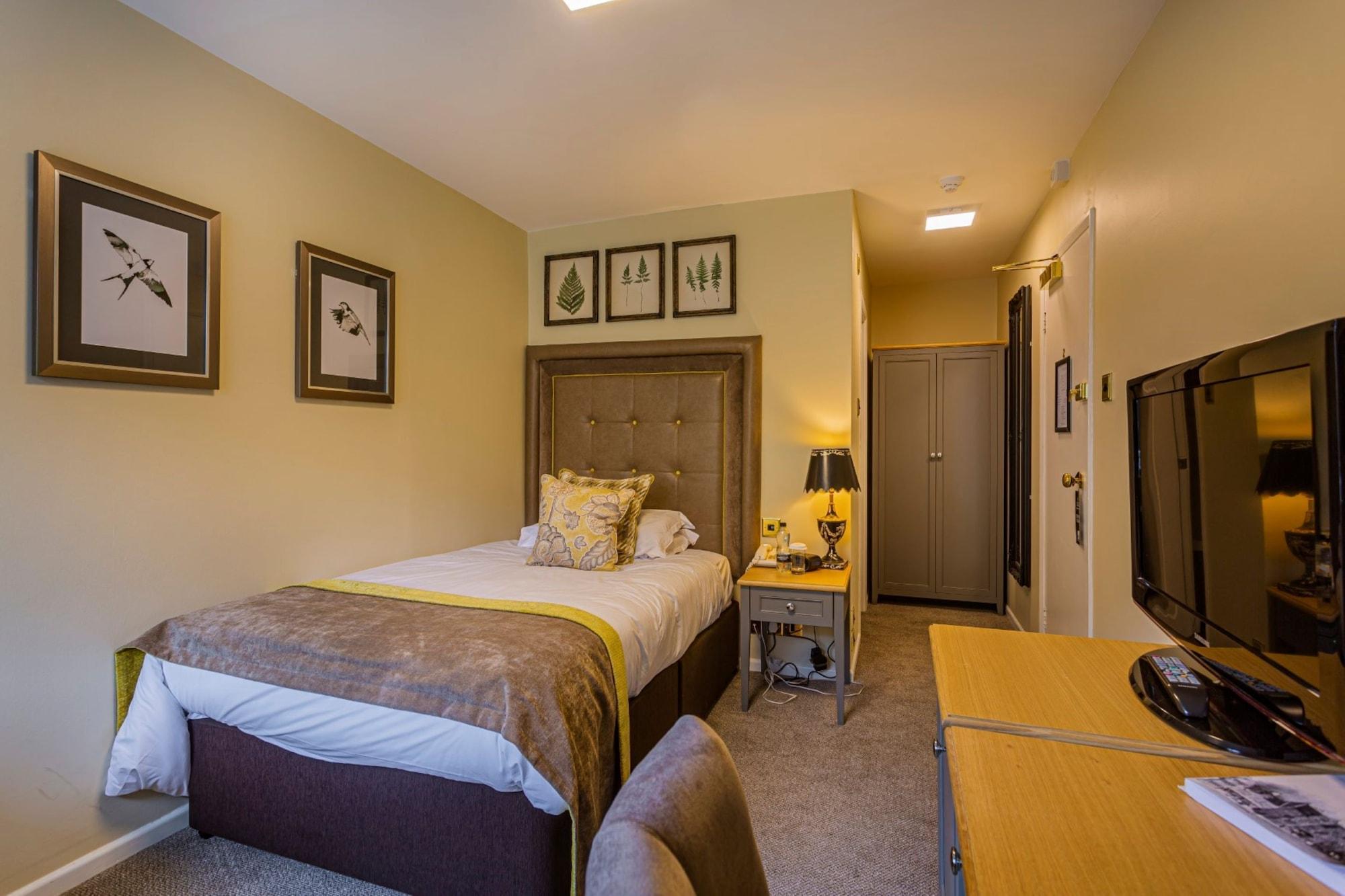 The Talbot Hotel, Oundle , Near Peterborough 외부 사진