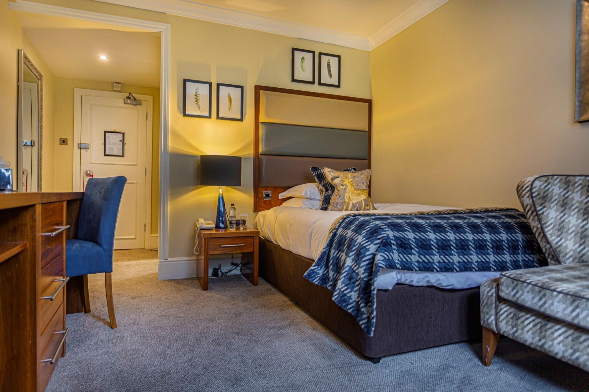 The Talbot Hotel, Oundle , Near Peterborough 외부 사진