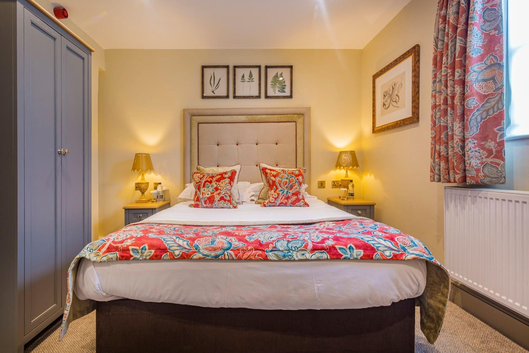 The Talbot Hotel, Oundle , Near Peterborough 외부 사진